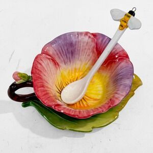 VTG Corner Ruby Garden Collection Pansy Flower Teacup Leaf Saucer w/ Bee Spoon